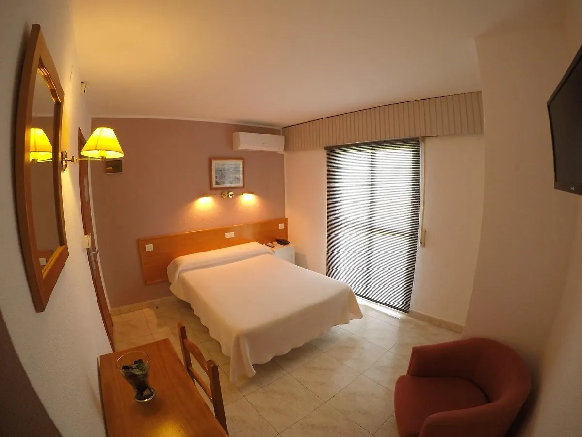 Hotel Complejo Los Rosales Torremolinos 2*,  España
