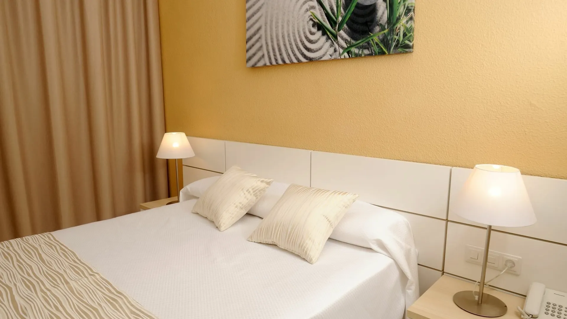 Hotel Complejo Los Rosales Torremolinos